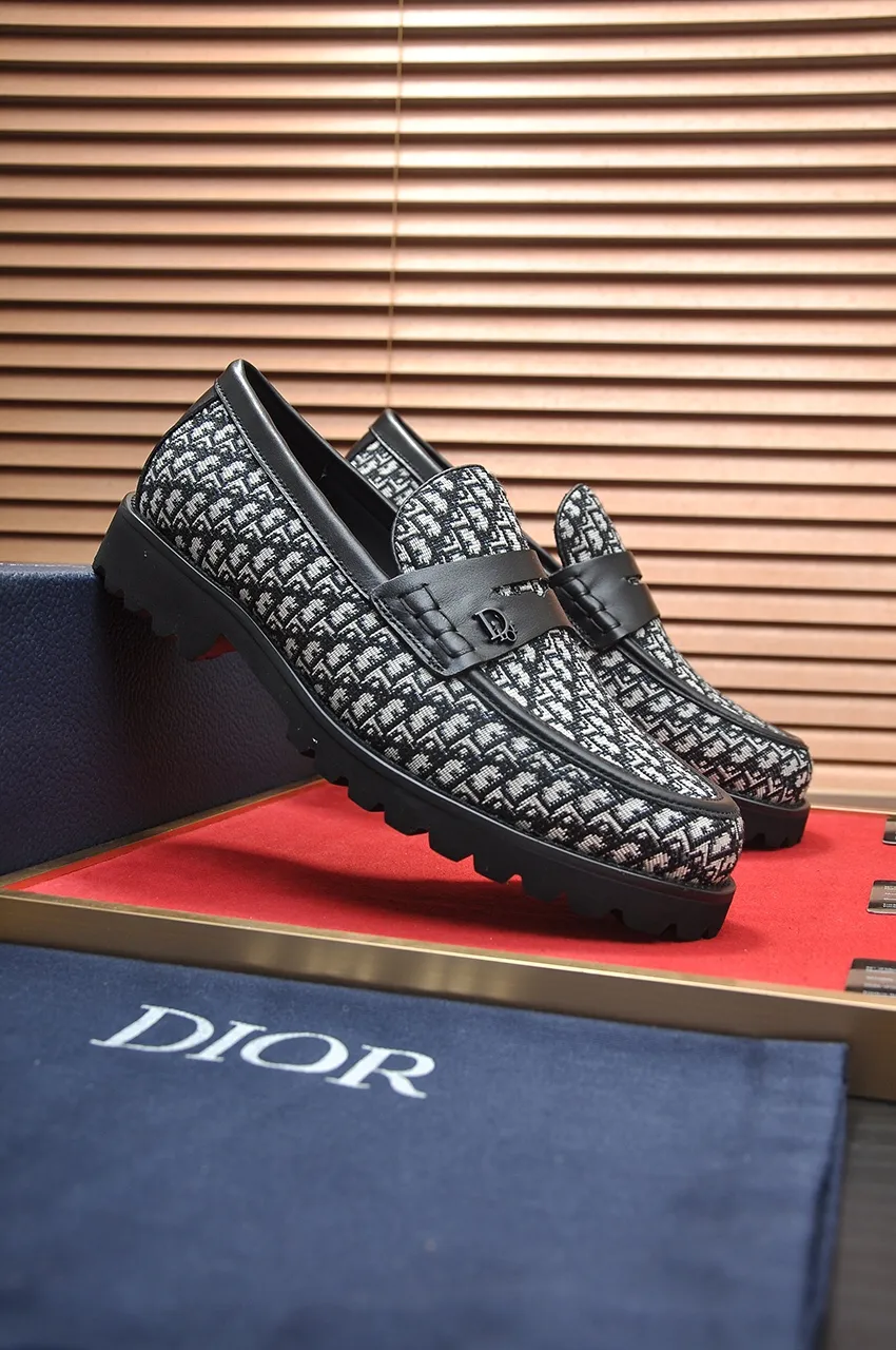 Men's shoes 💰600💶[Dior] (water-dyed cowhide lining) Dior original 1:1 high-quality factory, imported original materials, imported raw cowhide, water-dyed cowhide lining, original TPU outsole, code number: 38-44 (45 customized)